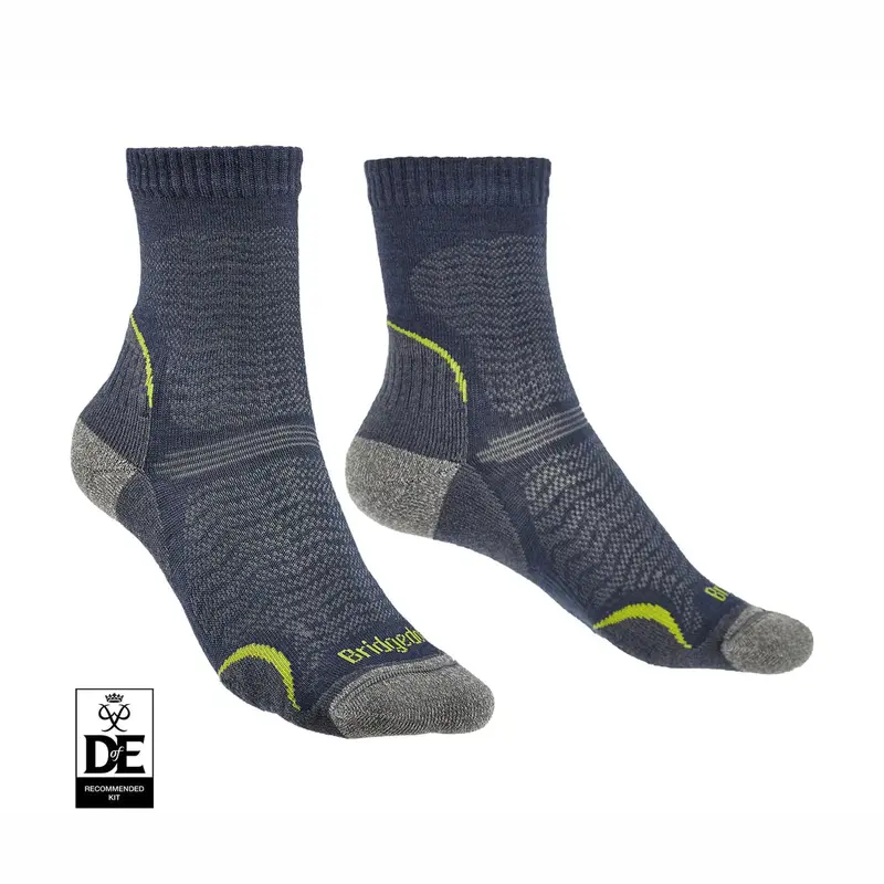 Bridgedale Hike Ultra-Light T2 Merino Crew Socks – Women’S 1