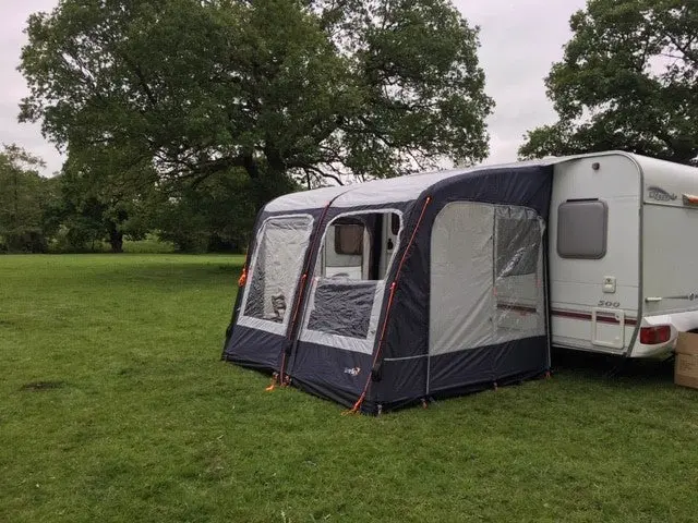 Camptech Starline Extendable Awning For Caravans 1