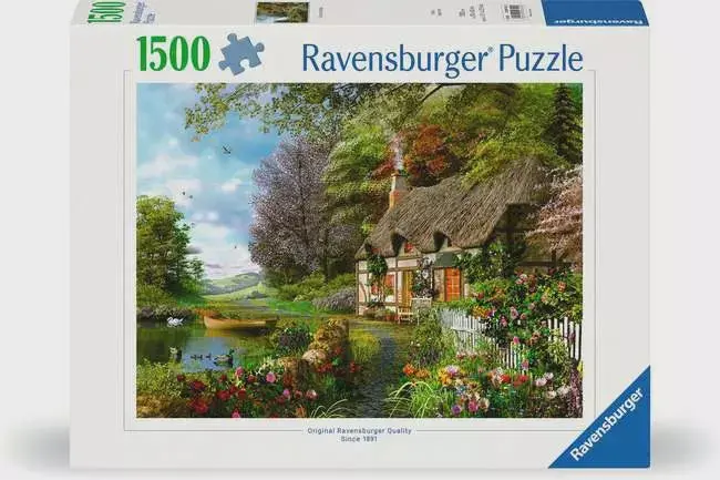 Country Cottage: 1500-Piece Detailed Landscape Puzzle 1