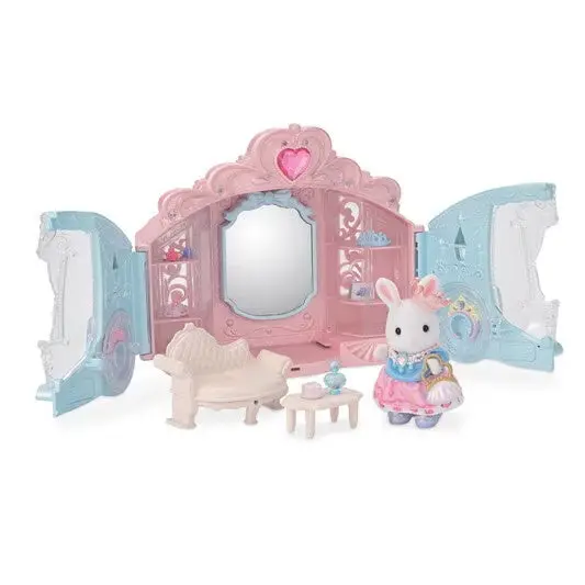 Style & Sparkle: Interactive Dress-Up Studio 1