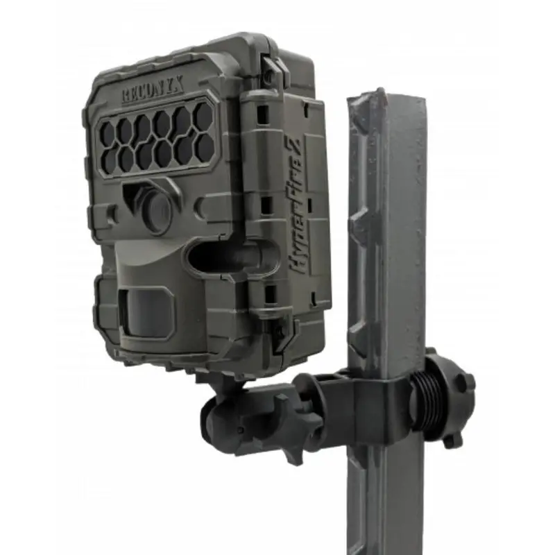 T-Post Compatible Camera Mount For Trail Cameras 1